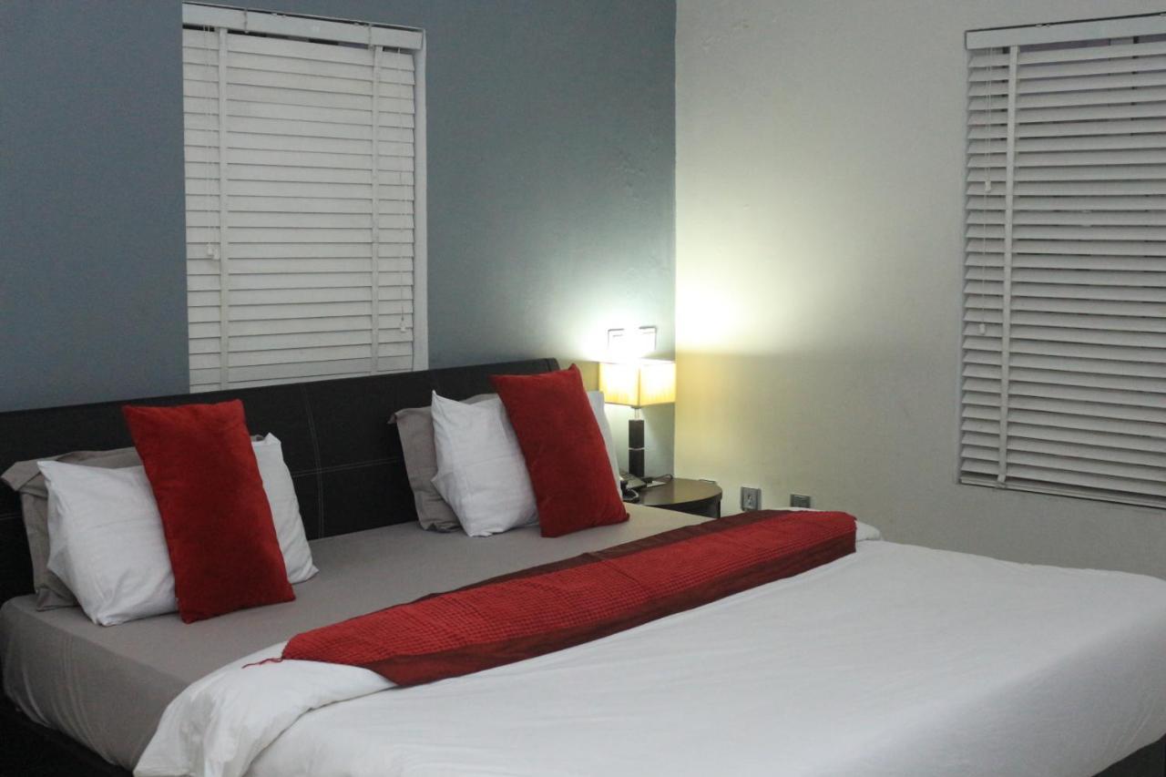 The Crib Lifestyle Hotel Port Harcourt Exteriör bild